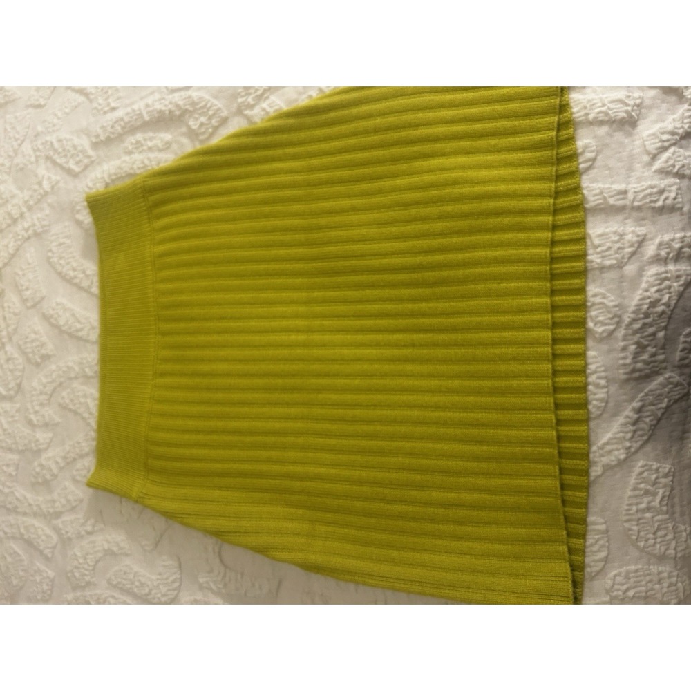 Free People Eliza Mini Skirt Sweater Set, size XS, color Chartreuse‎ NWT - Picture 3 of 12